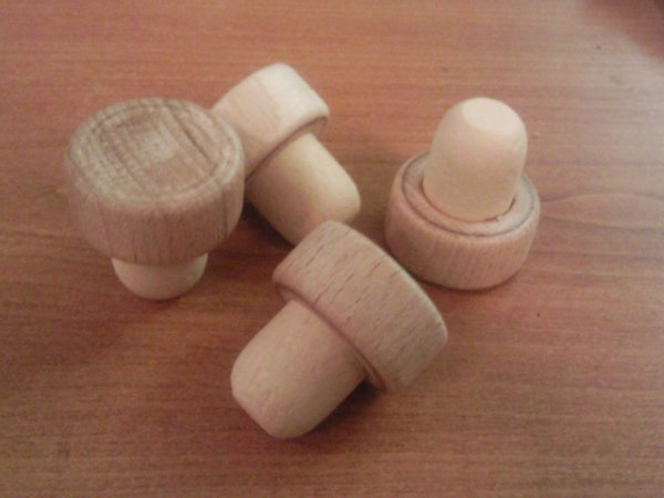 Cork stoppers for strong drinks